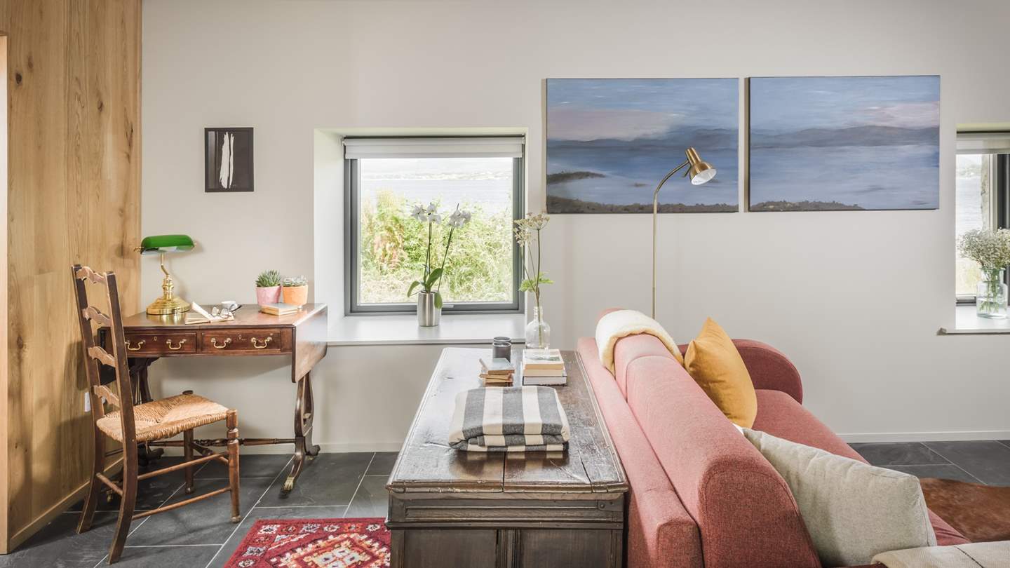 There's even a little desk, should  the dramatic scenery inspires you to write or paint