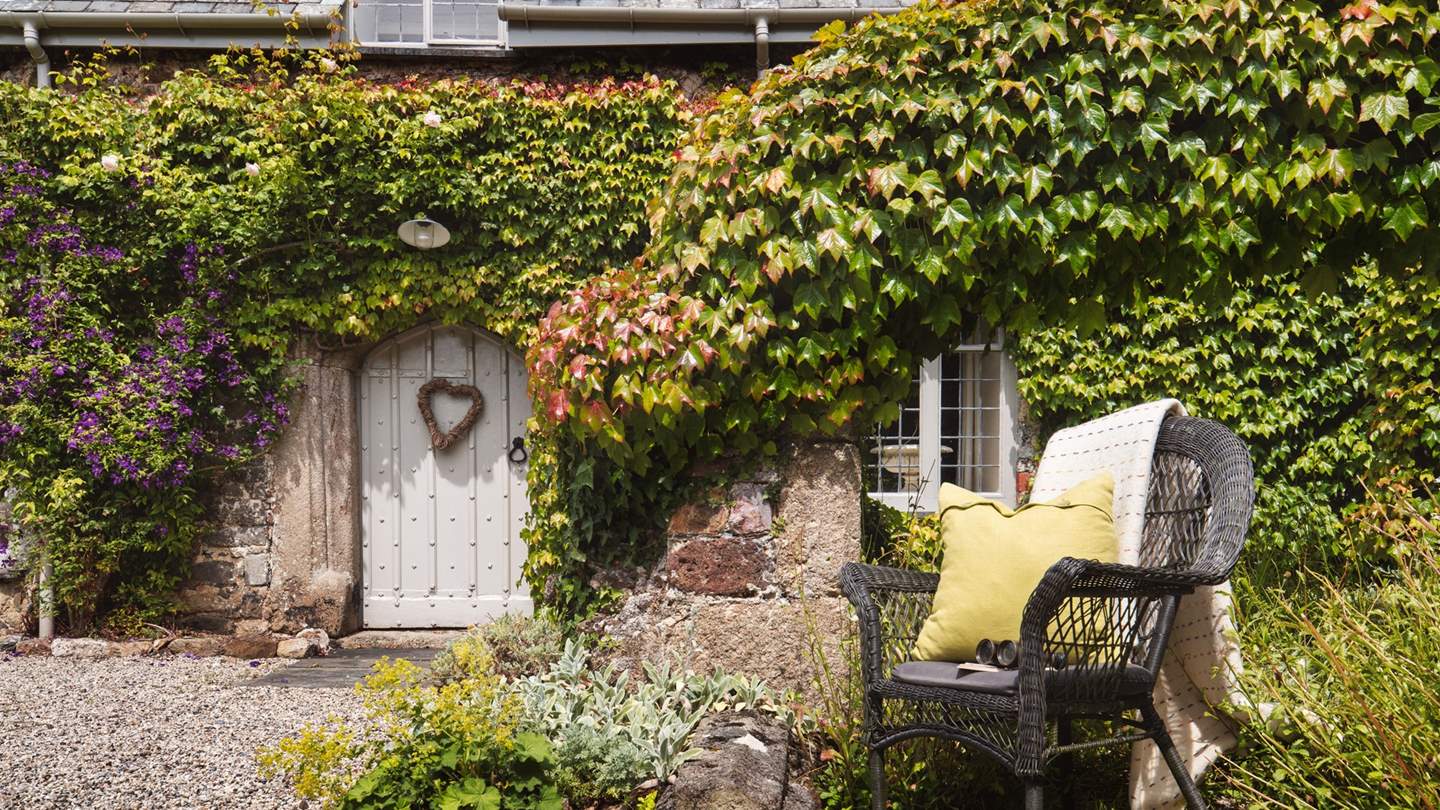 Place Barton is set in 120 acres of stunning grounds with woodlands and rivers to explore