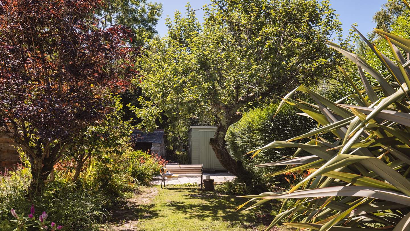 Enjoy boutique luxury at Apple Tree Cottage Gweek.