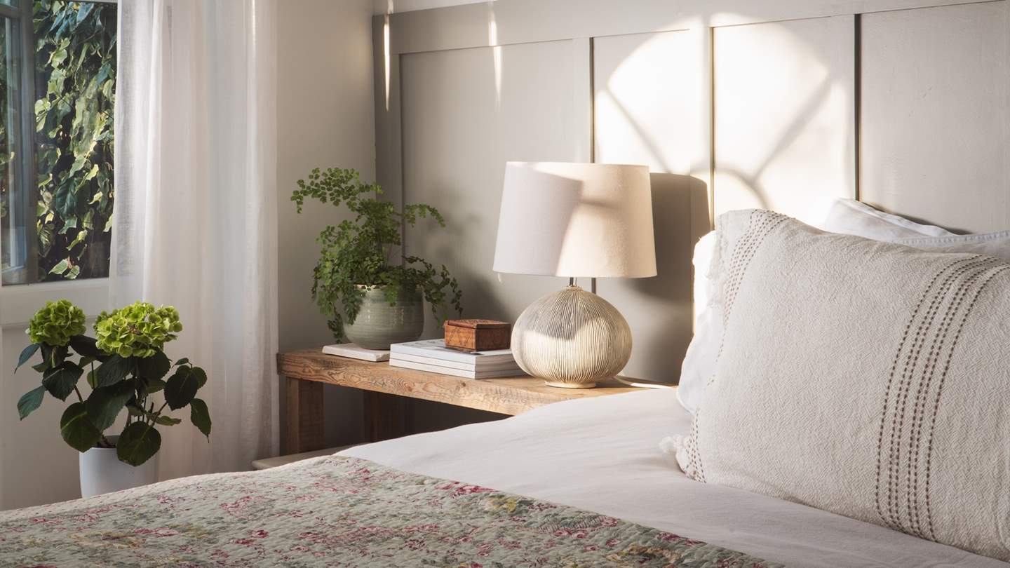 We just adore the country-chic finishing touches