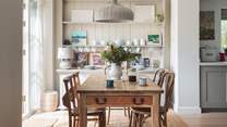The dining area has seating for six and the beautiful Welsh dresser is made from a reclaimed oak sideboard