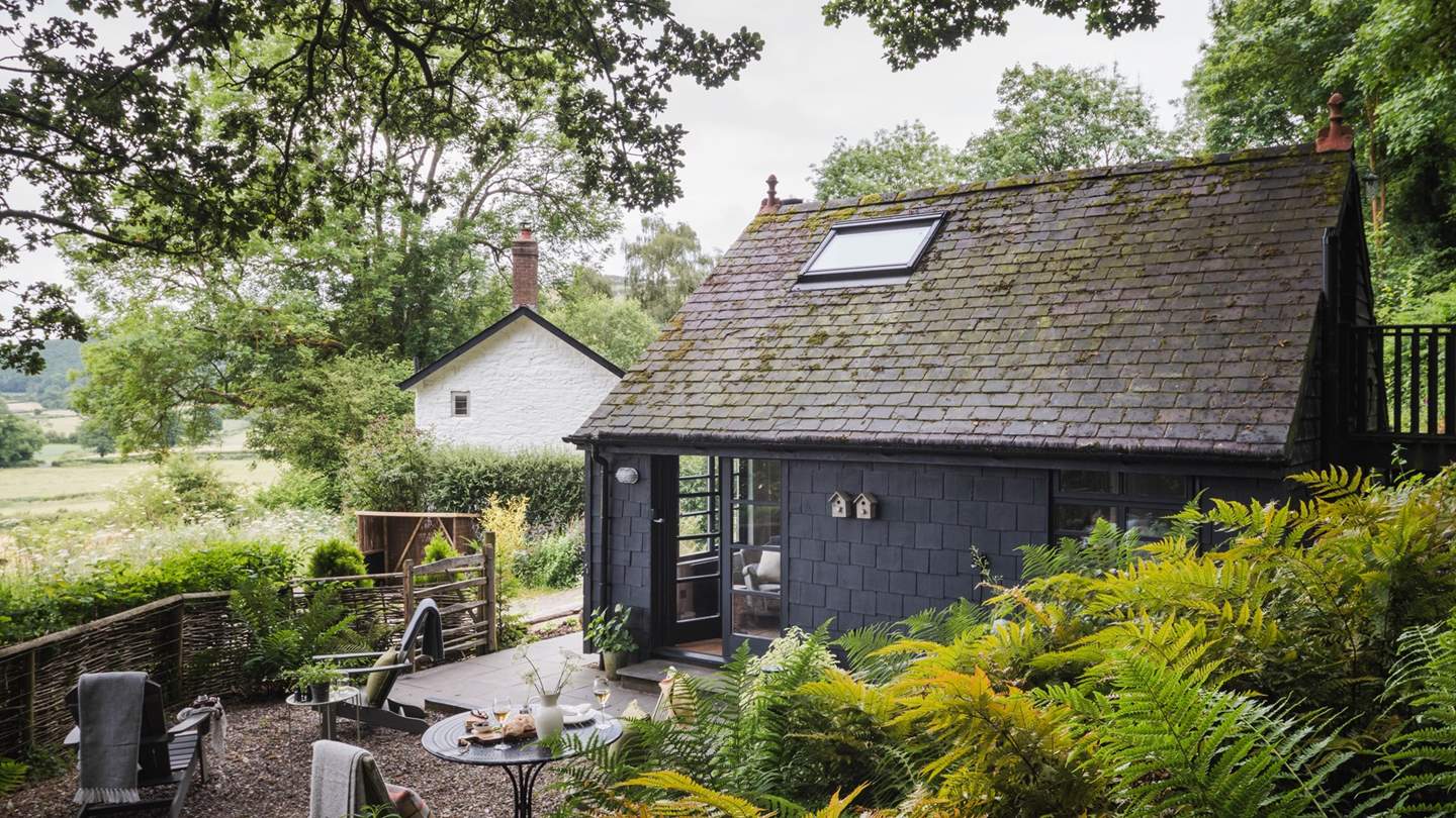 Located next to this dream dwelling you will find it's neighbouring retreat The Coppice