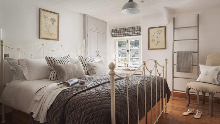 Riverside Cottage - Sleeps 6 + cot - Fowey