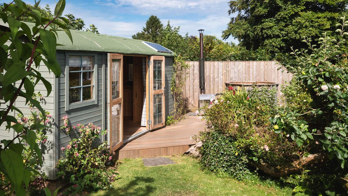 Step inside the gorgeous shepherds hut... 