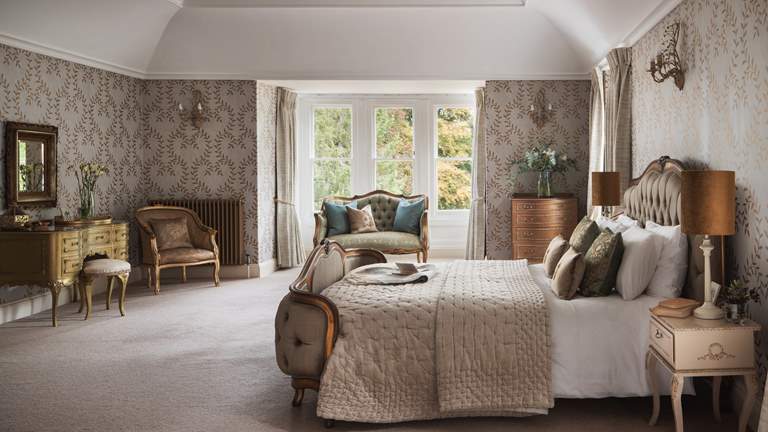 Winscombe Court - Sleeps 20 + 2 cots - Mendip Hills