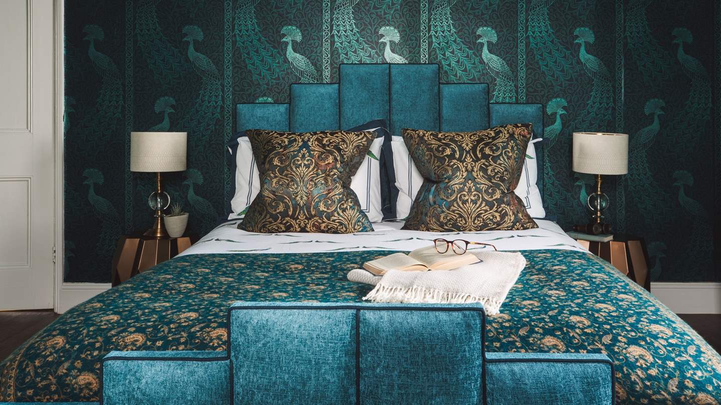 Feel like royalty in this exquisite bed