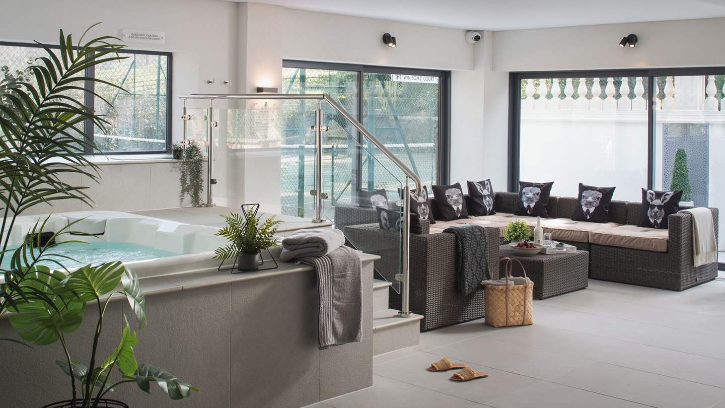 Take a dip in the hot tub, or relax pool side 