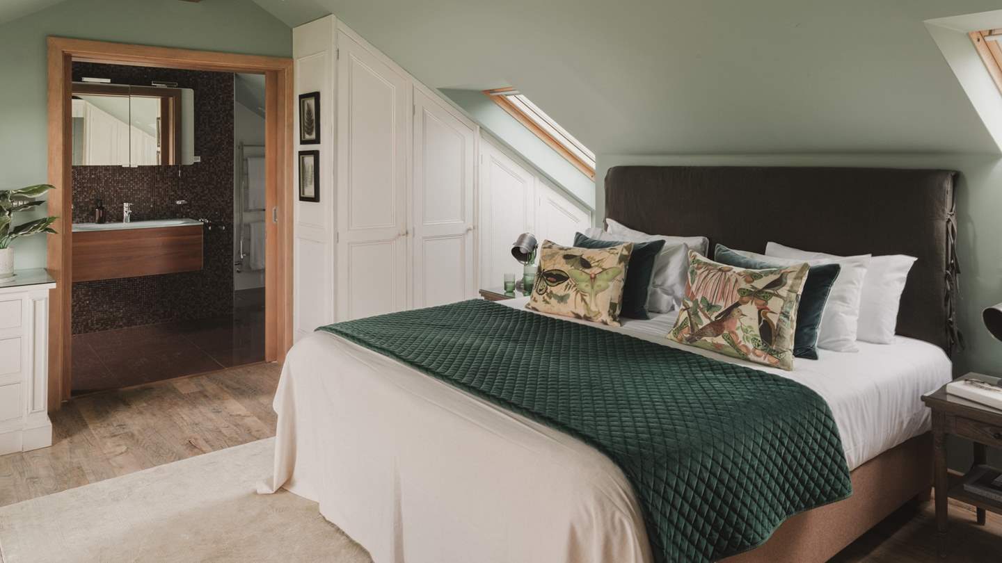 The beautiful super king bed is just made for long, lazy lie ins whilst the fitted wardrobes offer plenty of storage space