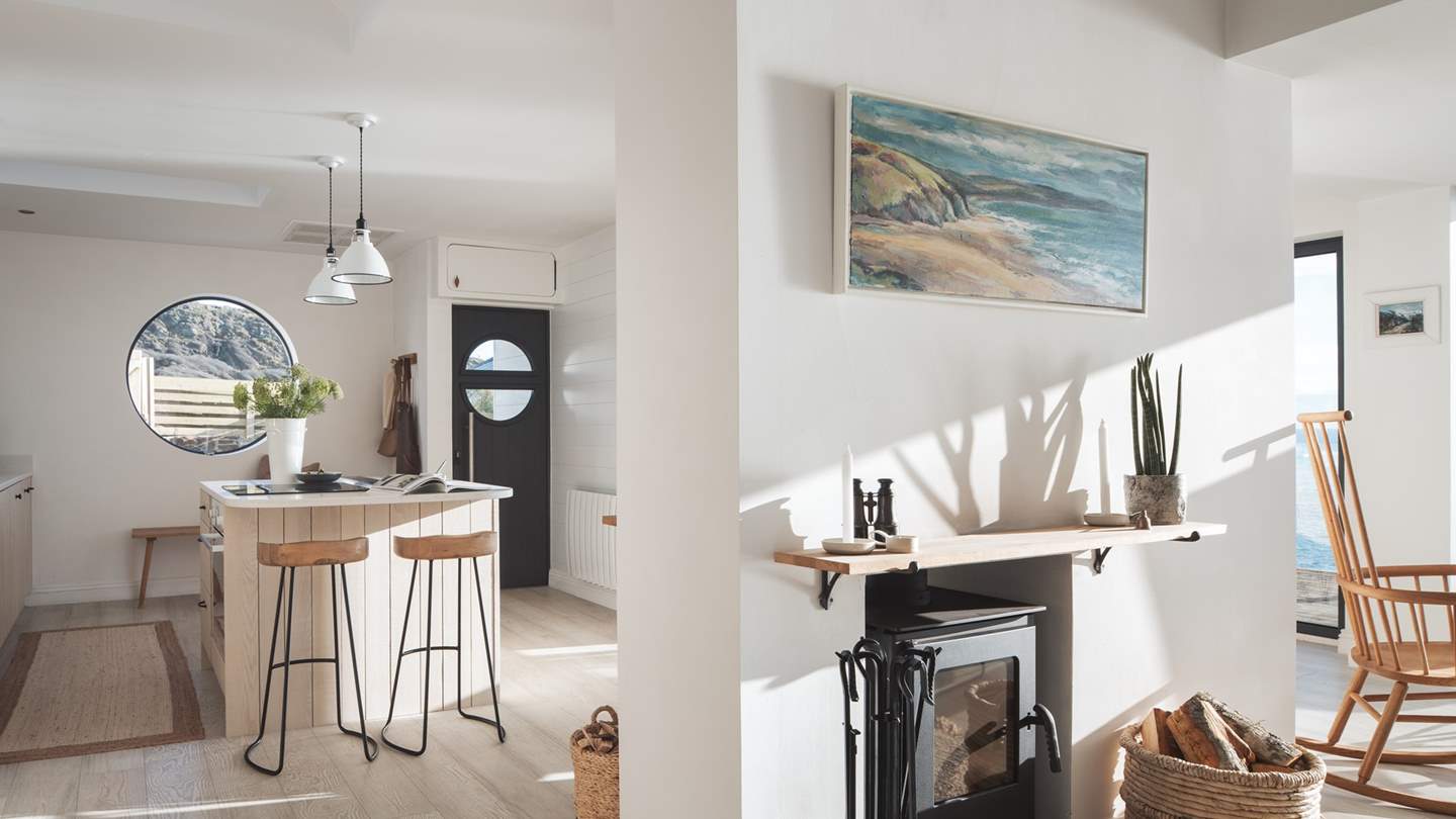 Exquisite in its paired-back luxuriousness, Ula reflects the beauty of coastal living