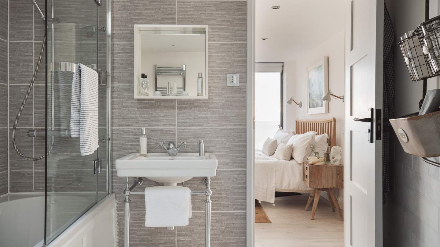 Ula, our dog-friendly self catering cottage in Porthleven