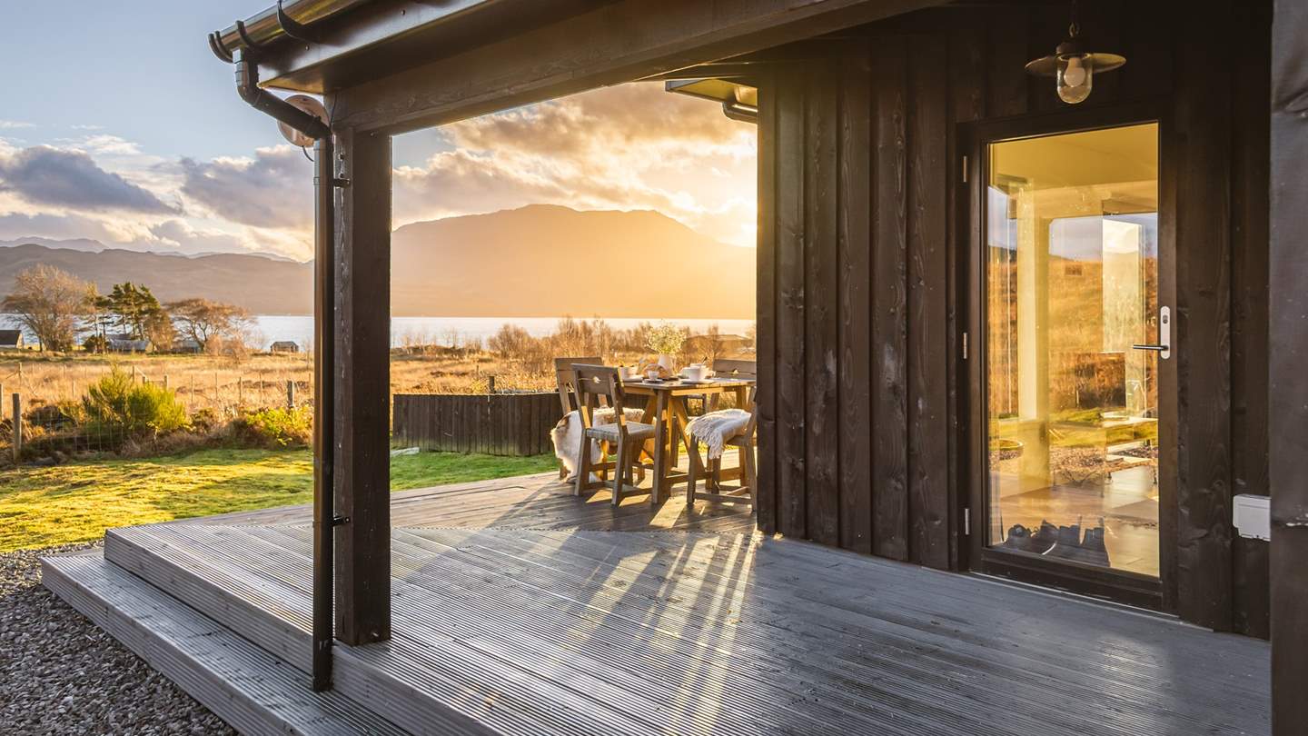 Experience wild mountainous vistas and unadulterated sea views at this gloriously luxurious retreat