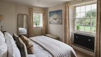 There are six lovely bedrooms to choose from at Meadowsweet