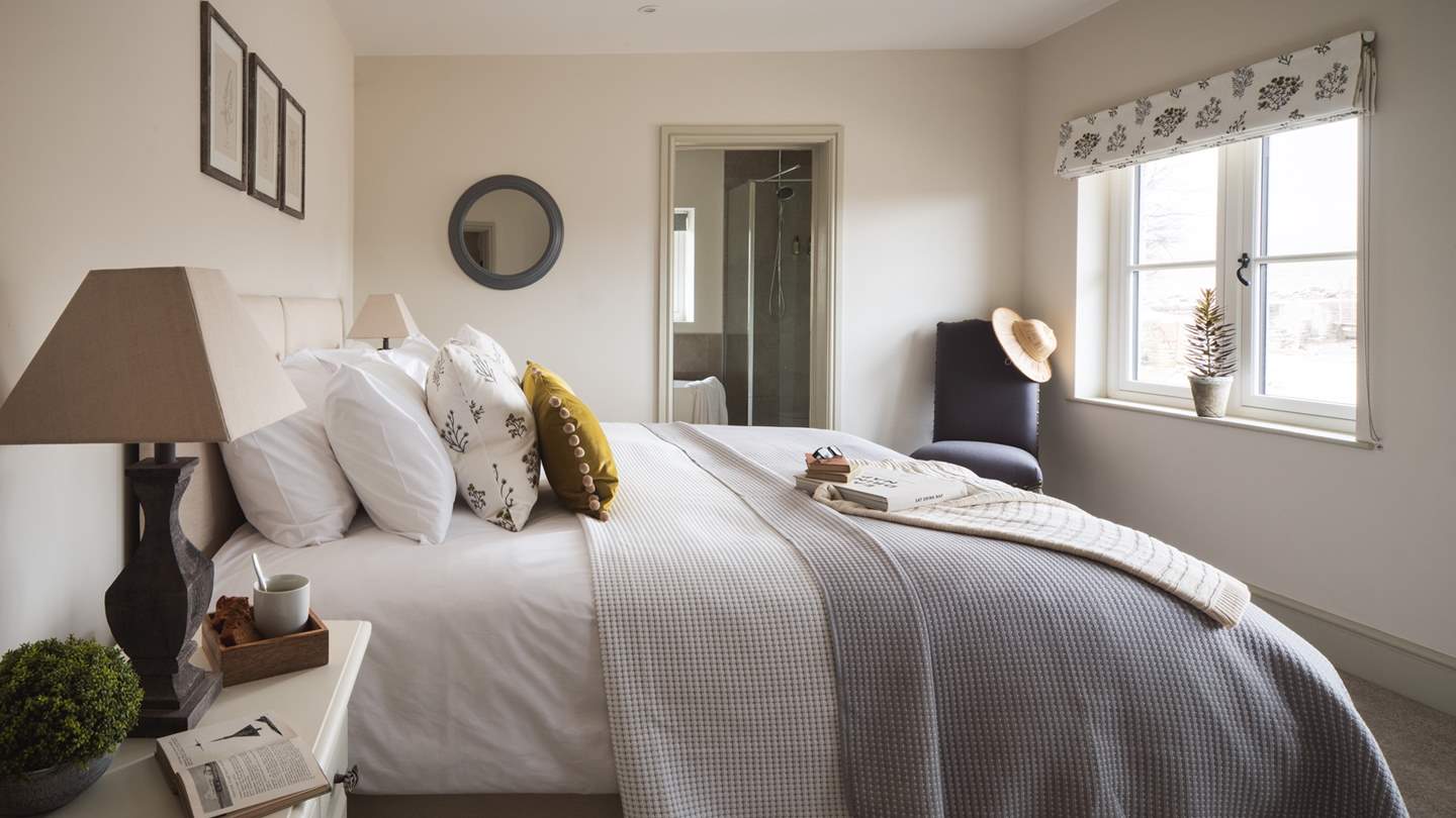 There are five stunning bedrooms to choose from, each beautifully decorated