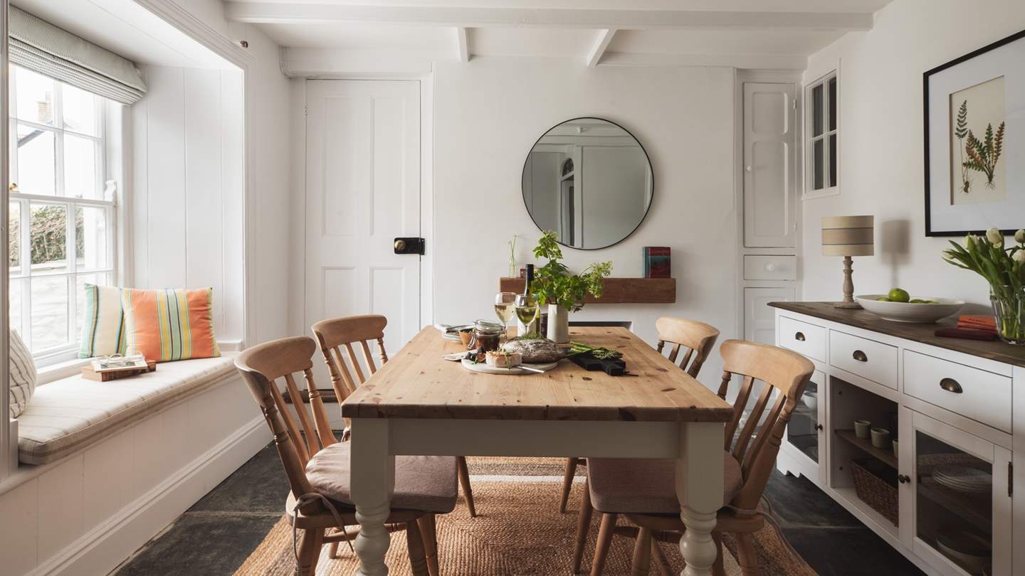 Make the most of the incredible local produce on offer and enjoy quiet meals a deux - bliss!