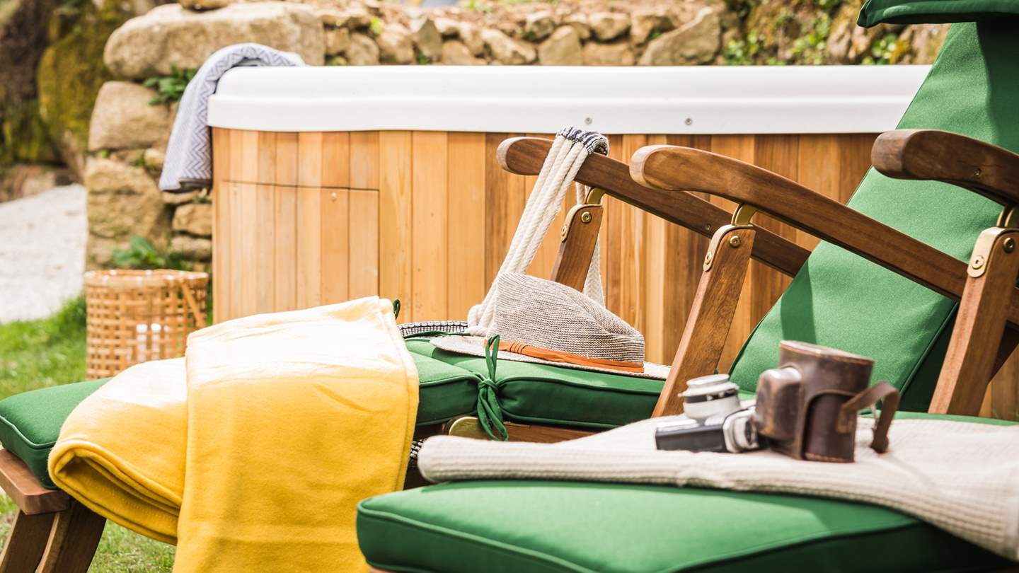 Sun loungers make doing nothing oh-so-comfy