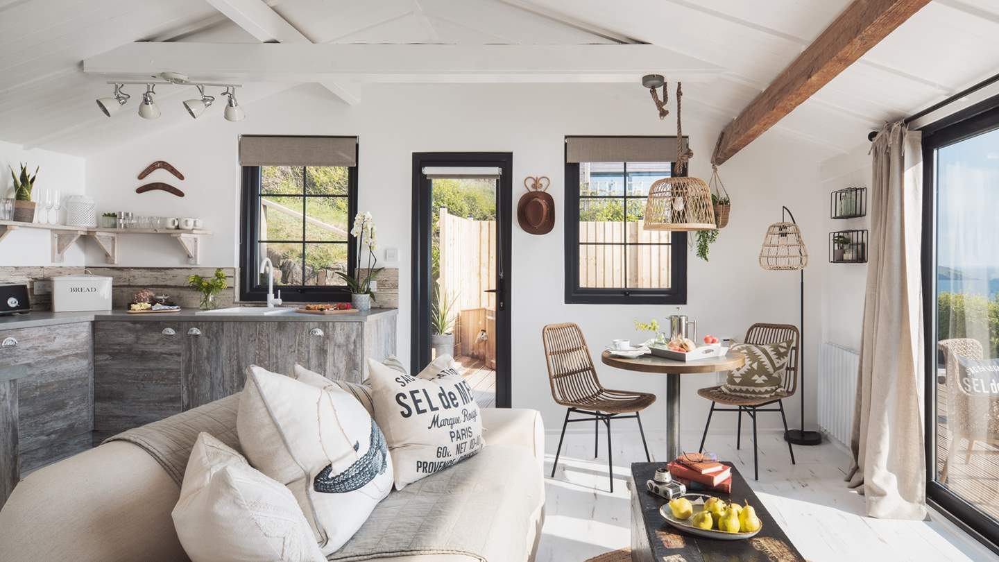 Esperance, our luxury self catering cabin in Whitsand Bay