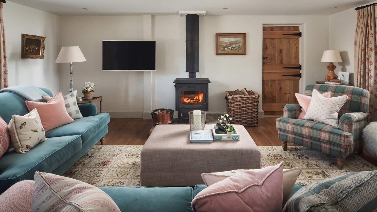 There's plenty of room for everyone in this delightful space