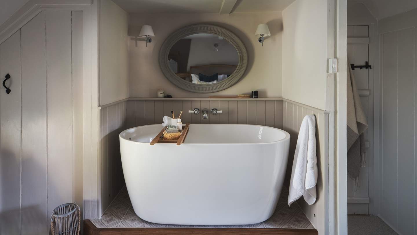 The charming bath tub is just what the doctor ordered!