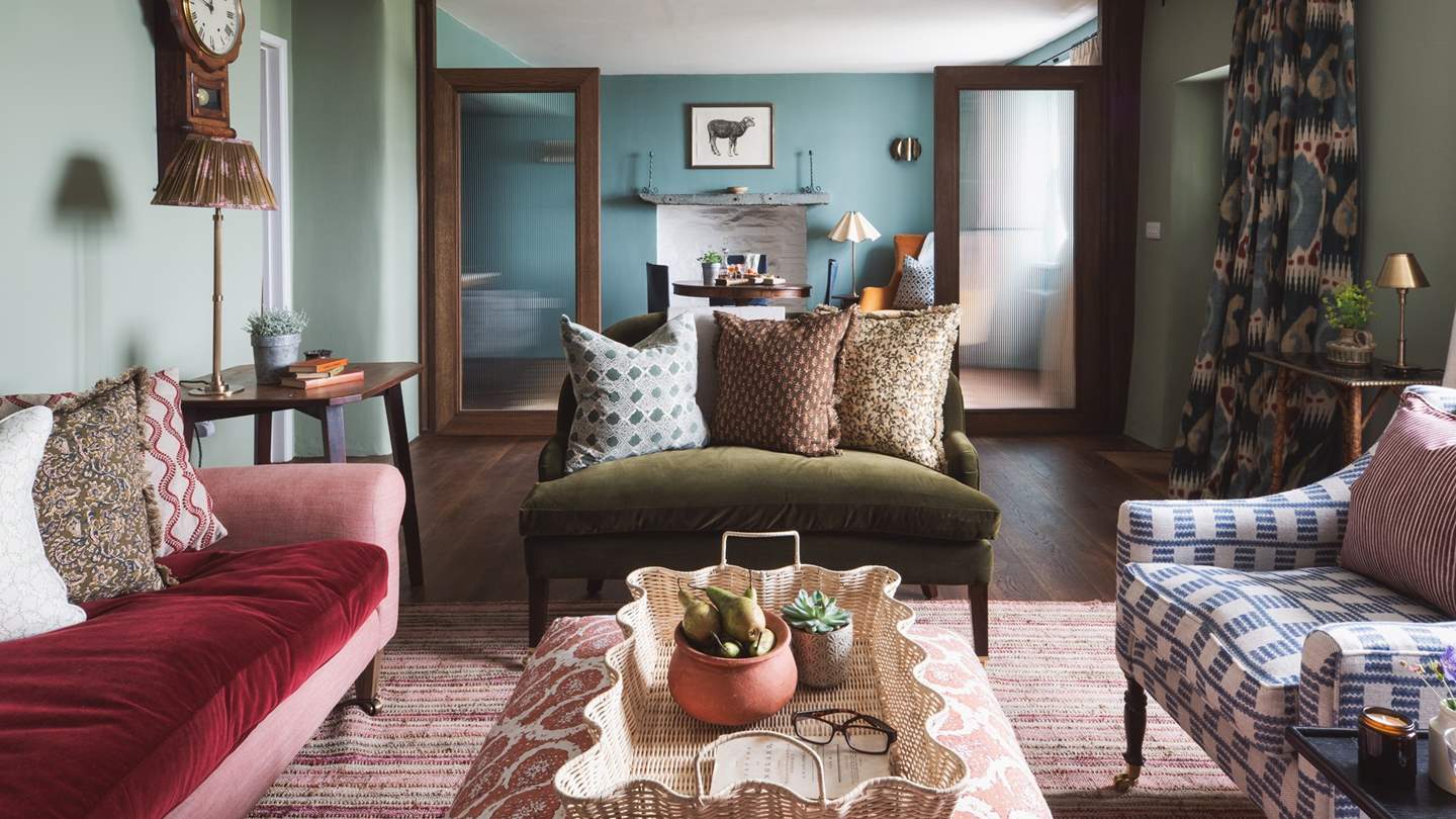 The amazing sitting room is full of vintage charm