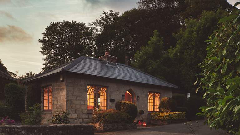 Rose Lodge - Sleeps 2 + cot - Perranarworthal