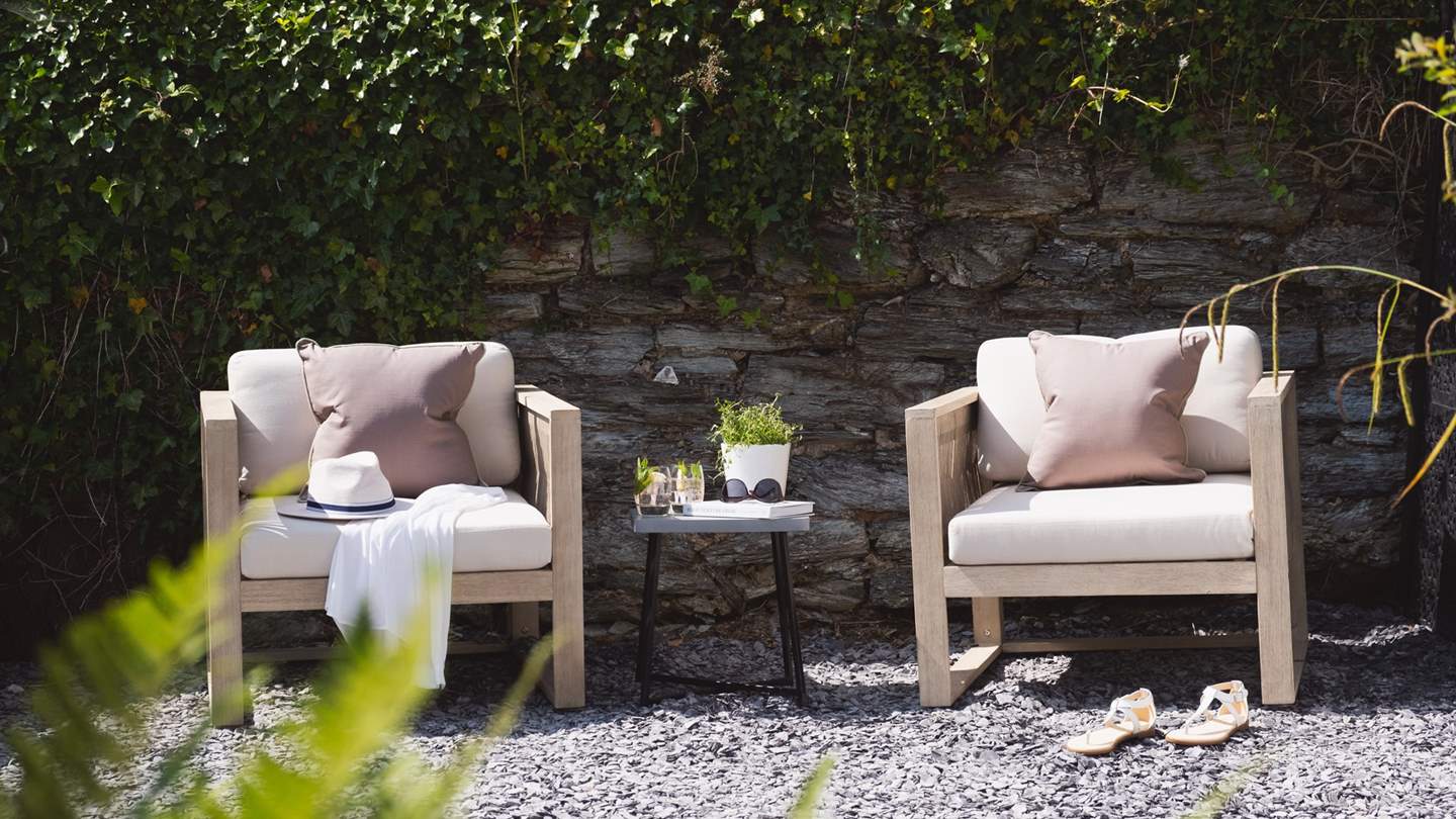 Rose Lodge is the ideal base from which to explore the best of the south Cornish coastline.