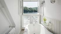 The incredible roll top bath - just right for a soak watching the boats float by!