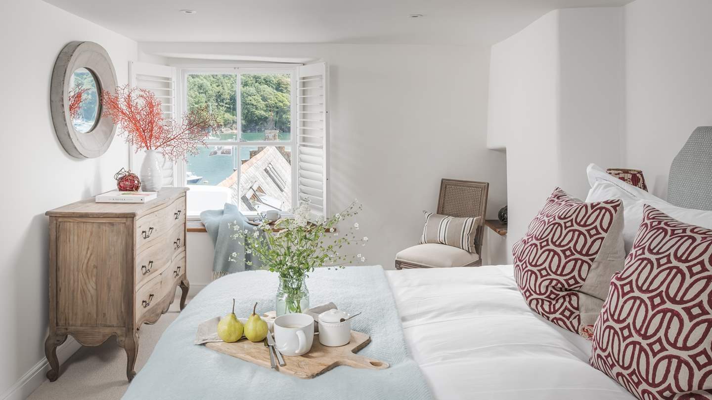 The first floor beds are 'zip and link' meaning they can be made into twin beds if required