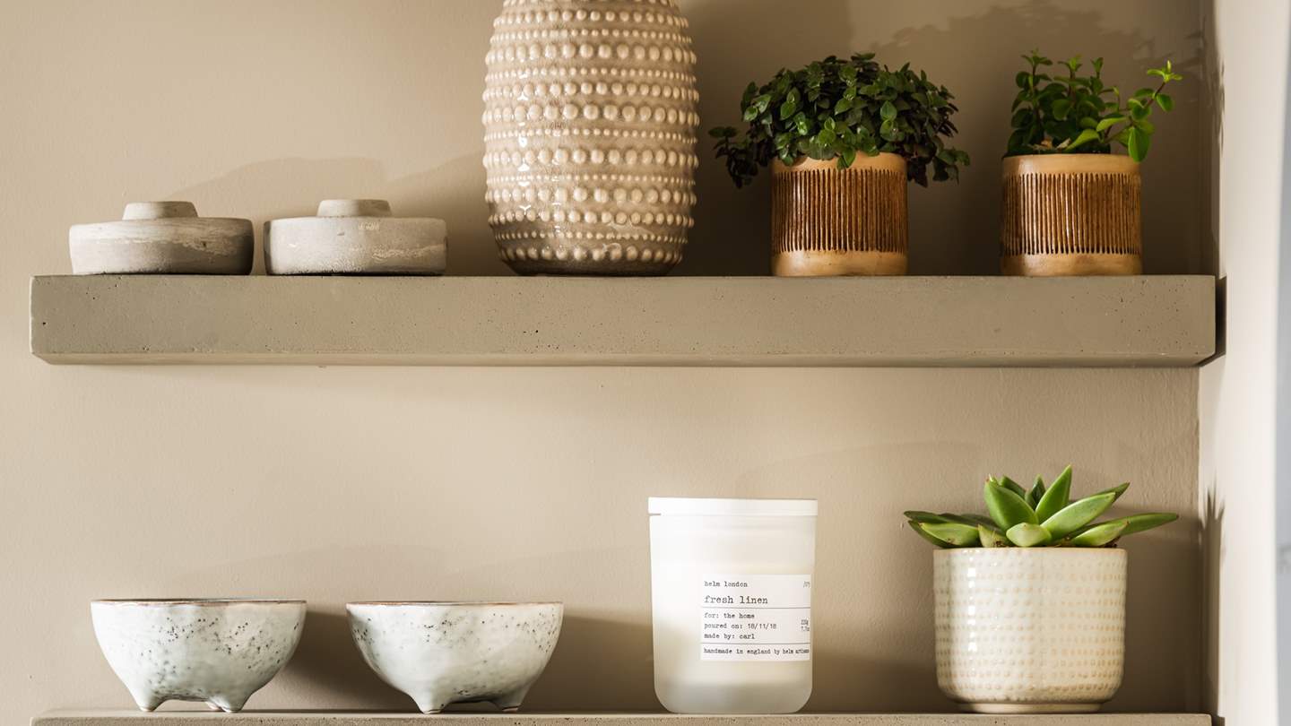 We adore the array of gorgeous interior pieces, creating cosiness throughout...