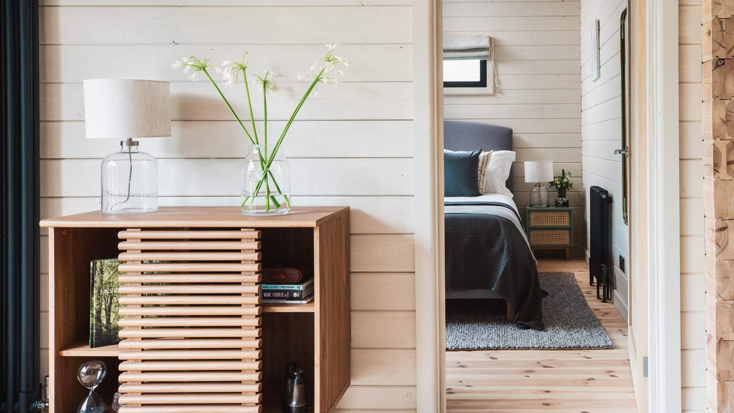 With soft woods and natural colours throughout, Orchard Lodge has a whiff of the Scandi chic about it