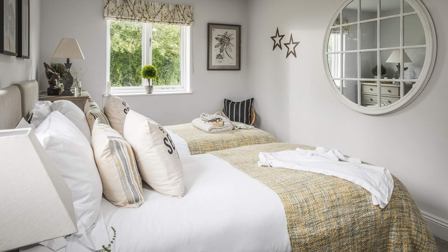 A lovely space to retire after a day of exploring the beauty surrounding Quercus...