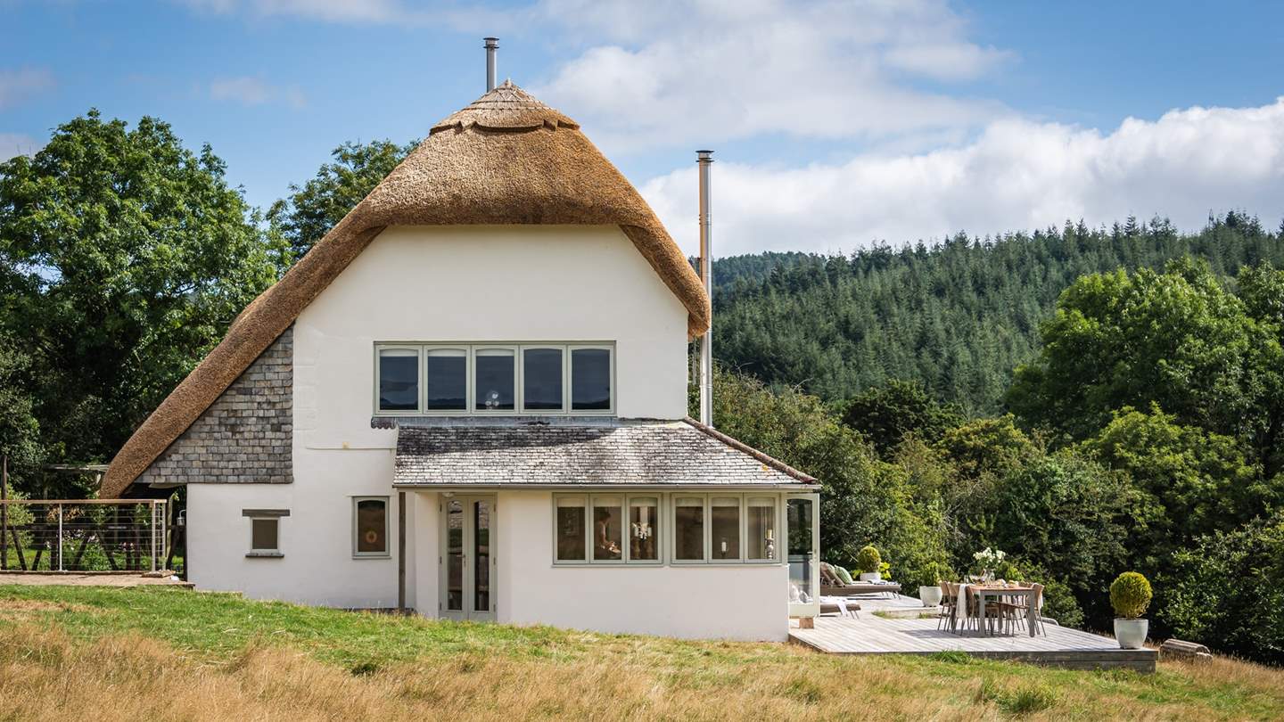 Only life’s most magical moments reside at this nature lover’s dream