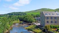 The pretty village of Settle