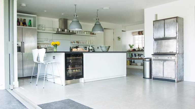 Froe - Sleeps 14 + 2 cots - Portscatho