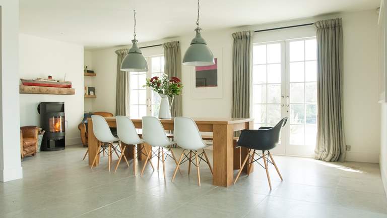 Froe - Sleeps 14 + 2 cots - Portscatho