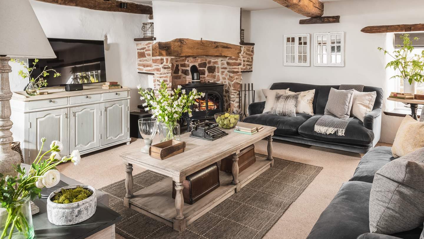 With two heavenly homestays, Apple Blossom Coombe comprises of Apple Blossom House sleeping up to six and The Gallery welcoming two guests