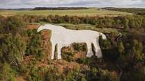 Venture beyond the retreat to explore the local area, where spots of interest await such as The White Horse of Kilburn near Thirsk...