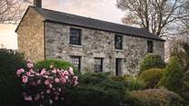 Kildenna, which means 'retreat' in Cornish, is a beautiful holiday home, whatever time of year you choose to visit