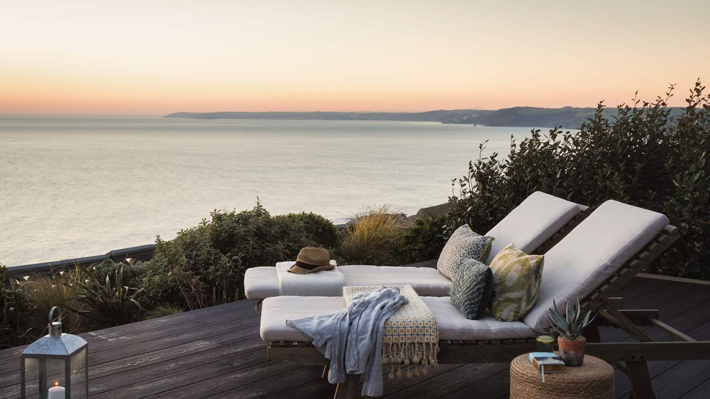 Moonstone promises the best of indoor and outdoor living from summer sojourns to winter escapes...