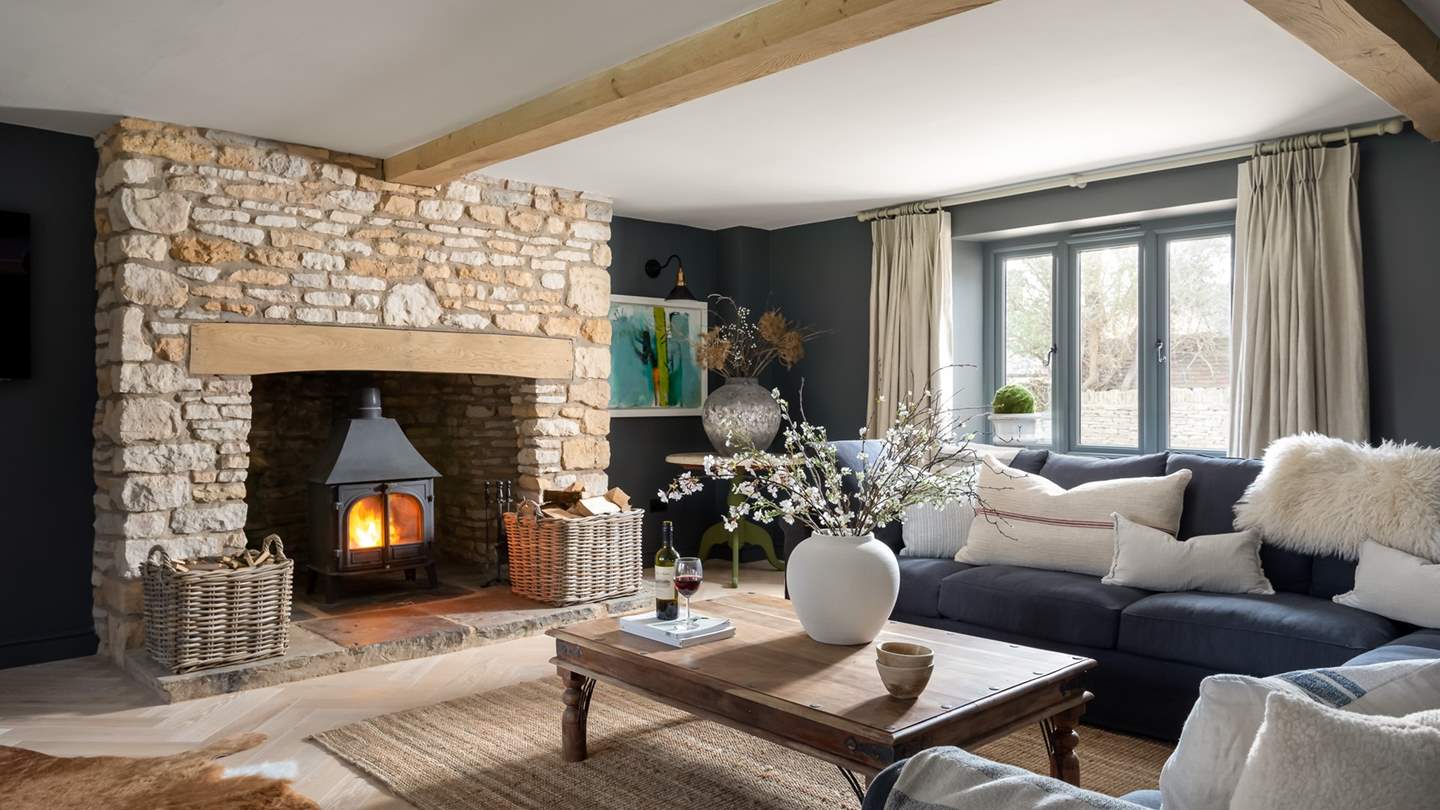 A stunning Cotswold retreat for ten lucky guests 