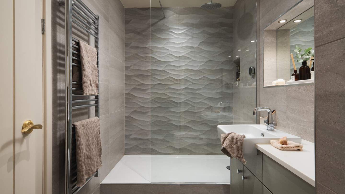 This shower for two is perfect for wake-me-up moments 