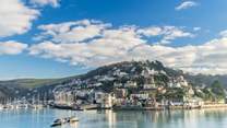 If you're looking to explore wider parts of Devon, stunning Dartmouth is just over half an hour drive from Ettie