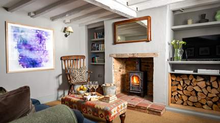 Cosy and charming, this is the perfect escape at the end of a day's exploring