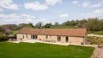Newly renovated, Pennycress is a gorgeous barn conversion set in the pretty village of Compton Abdale