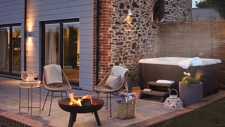 Acacia - Sleeps 2 + cot - Crediton
