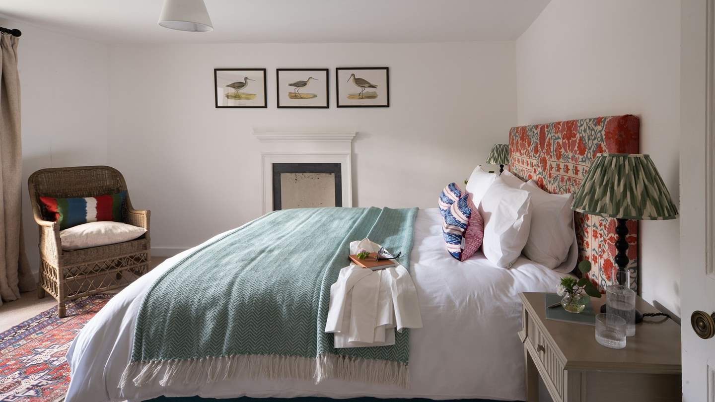 The bed is zip and link, so can be kept as super king or made into twins