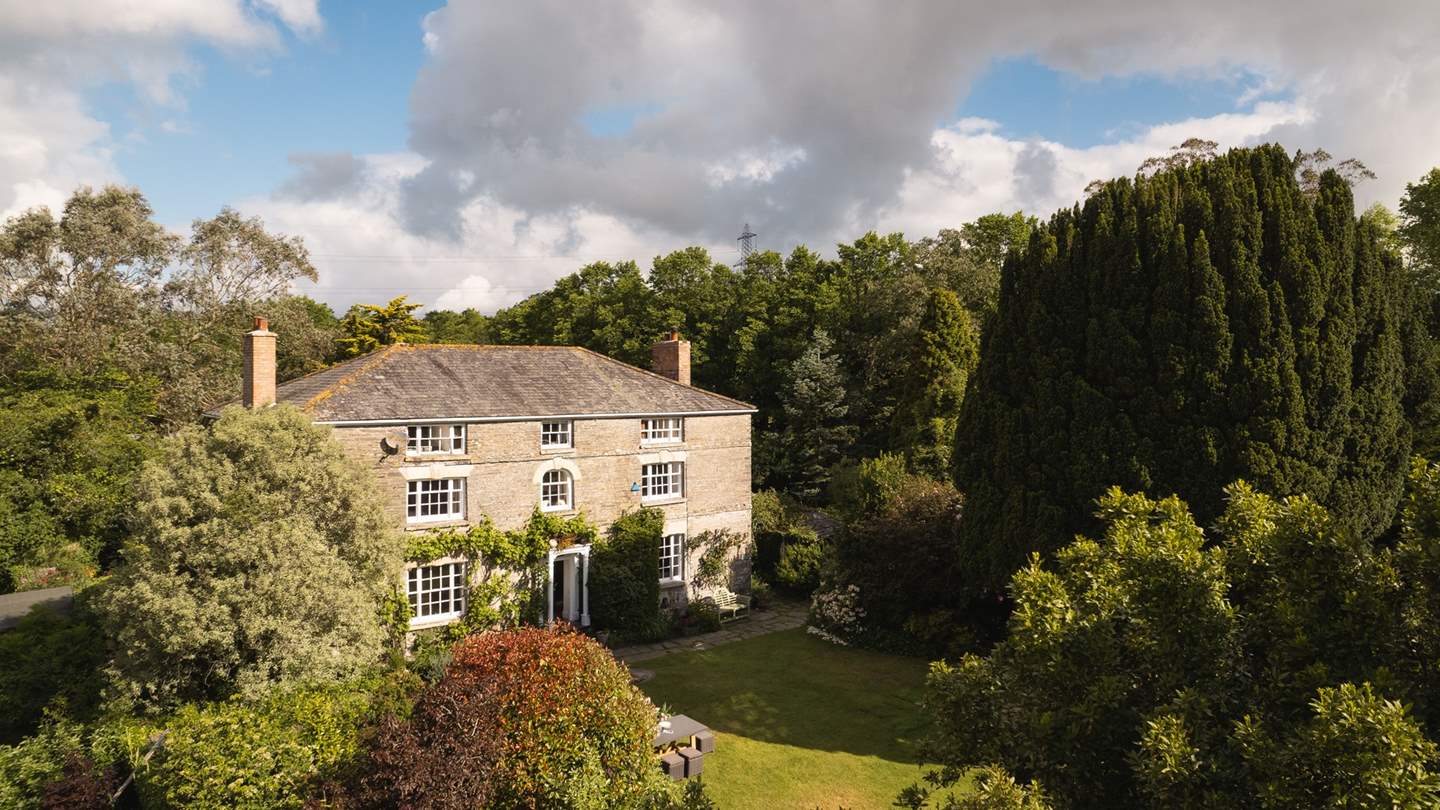 The plentiful gardens of Lemail House are just waiting to be explored...