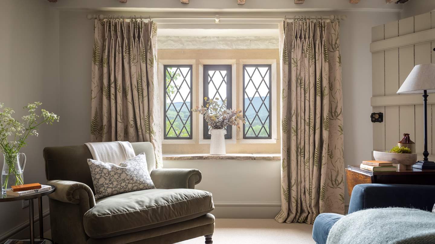 Lush velvets and gorgeous fabrics, beautiful artwork and stunning views make this room oh-so relaxing