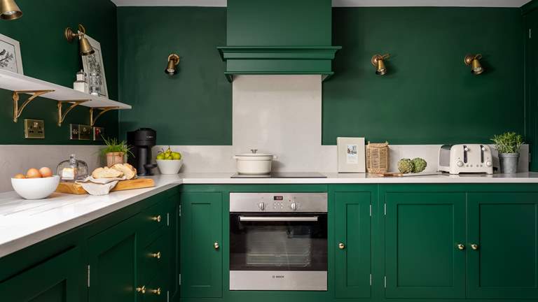 Ivy Cottage - Sleeps 6 + cot - Castleton