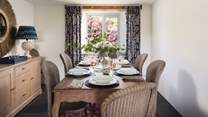 The comfy dining room - perfect for lazy lunches and decadent dinner parties...