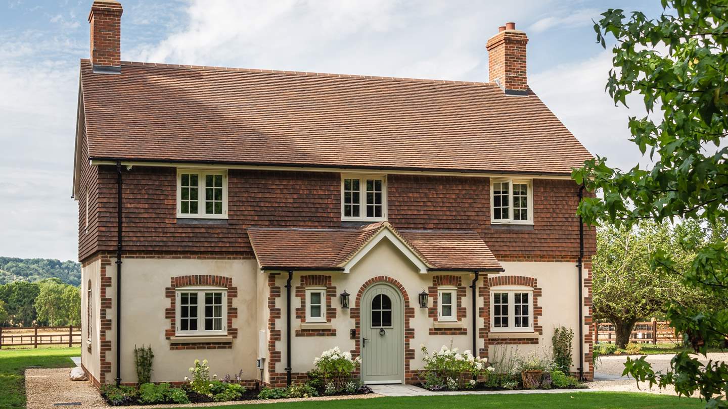 Set within the Test Valley, you're ideally situated to explore this unspoilt part of England 